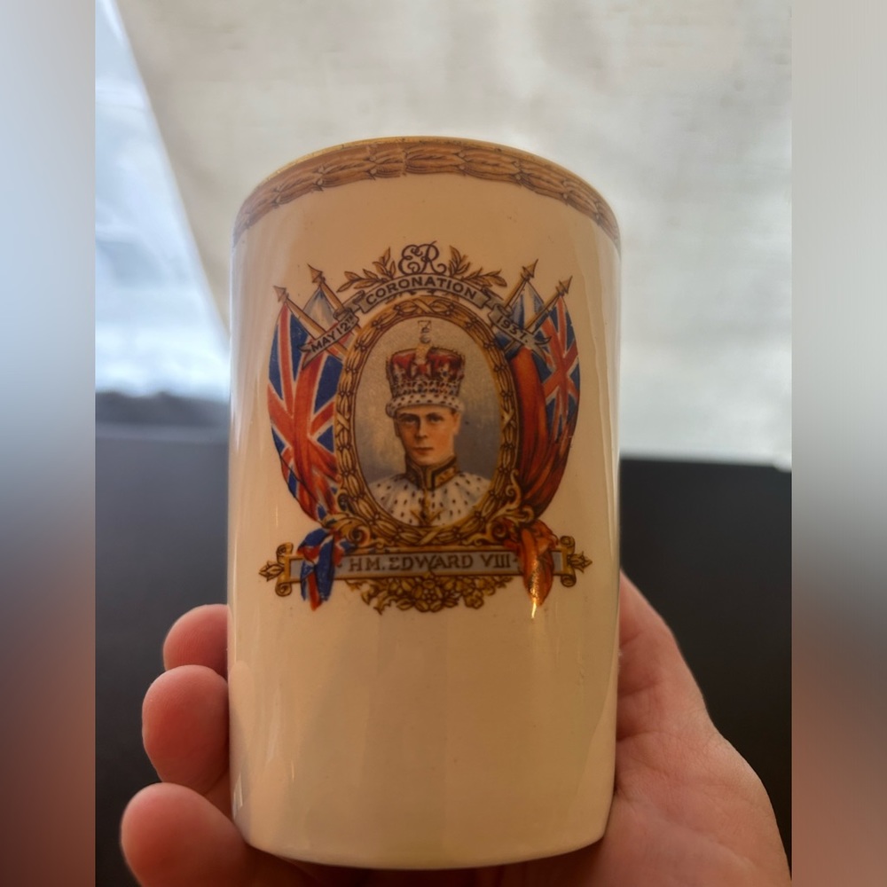 Antique H.M. King Edward VIII Coronation cup 1937 - Picture 4 of 5